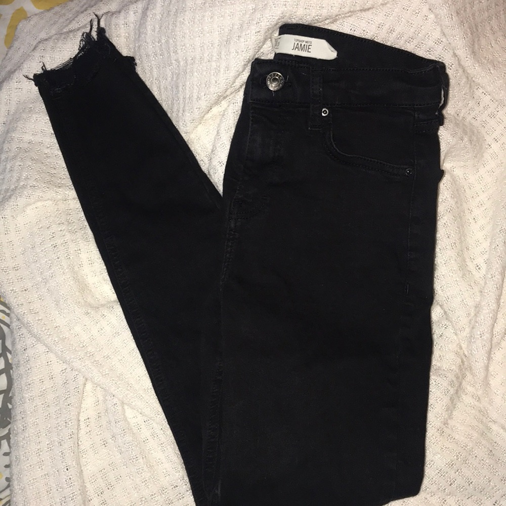 Top Shop Black Stepped Hem Jamie Jeans
